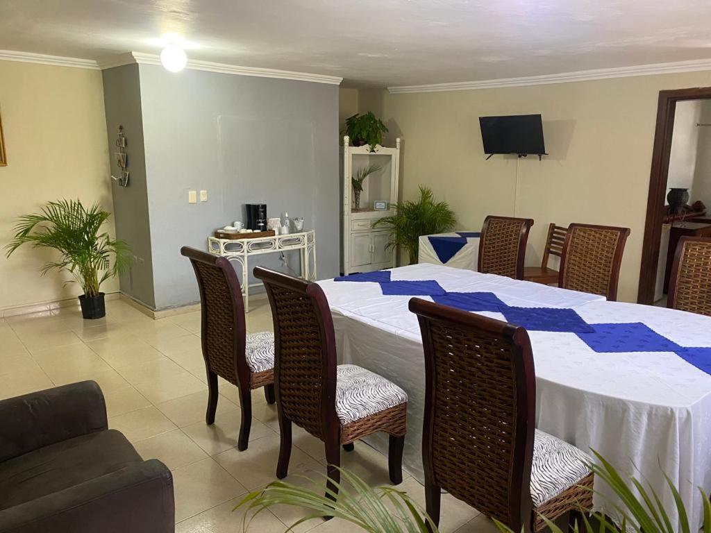 Hotel Boutique Simona La Romana Kültér fotó