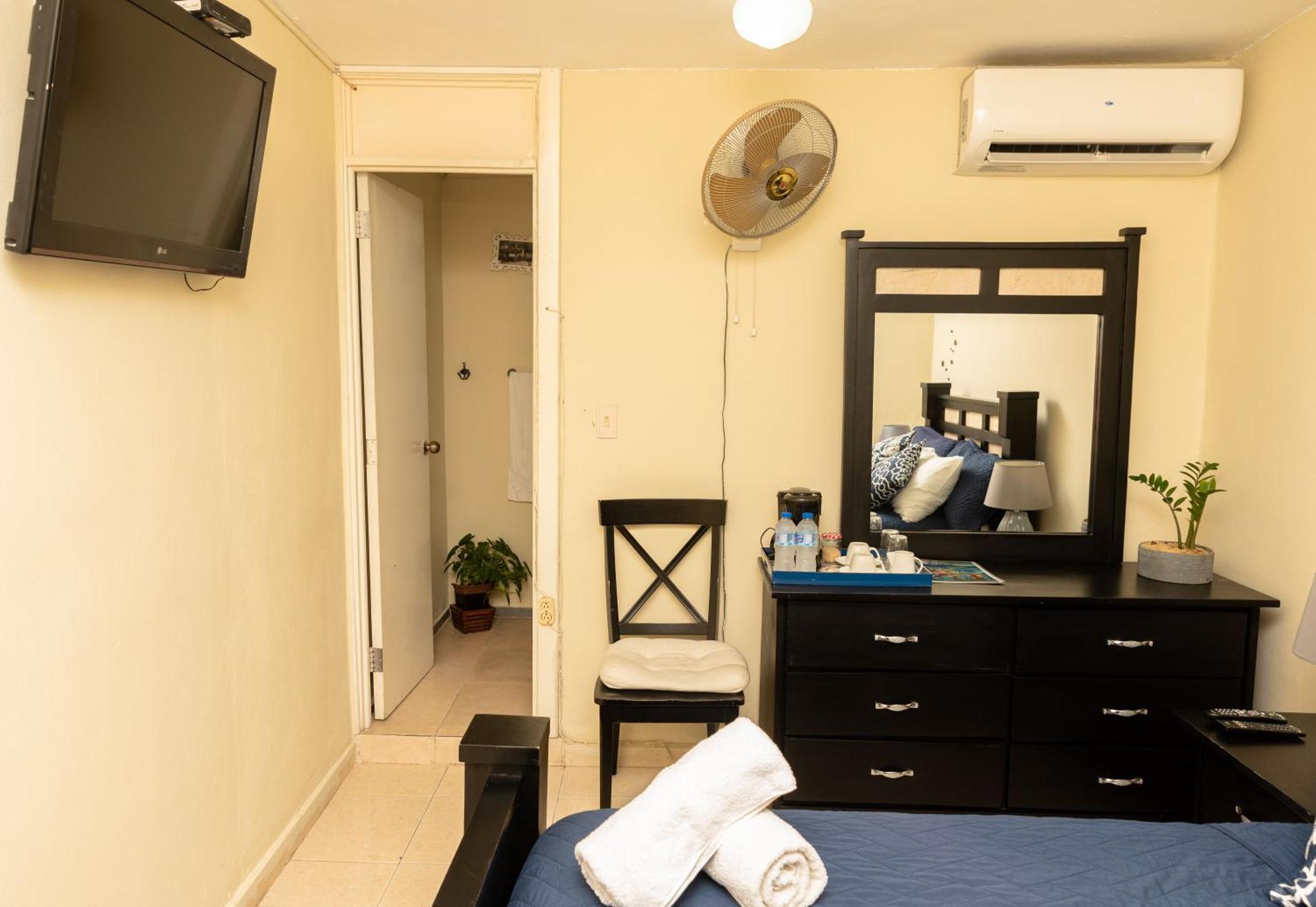 Hotel Boutique Simona La Romana Szoba fotó
